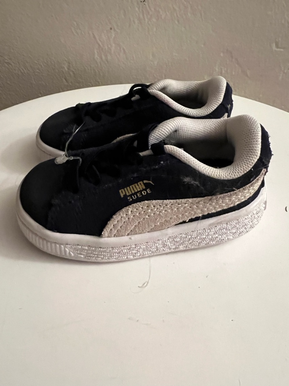 Toddler Puma Suede classic sneaker. Size 4C. BRAND NEW!!!!